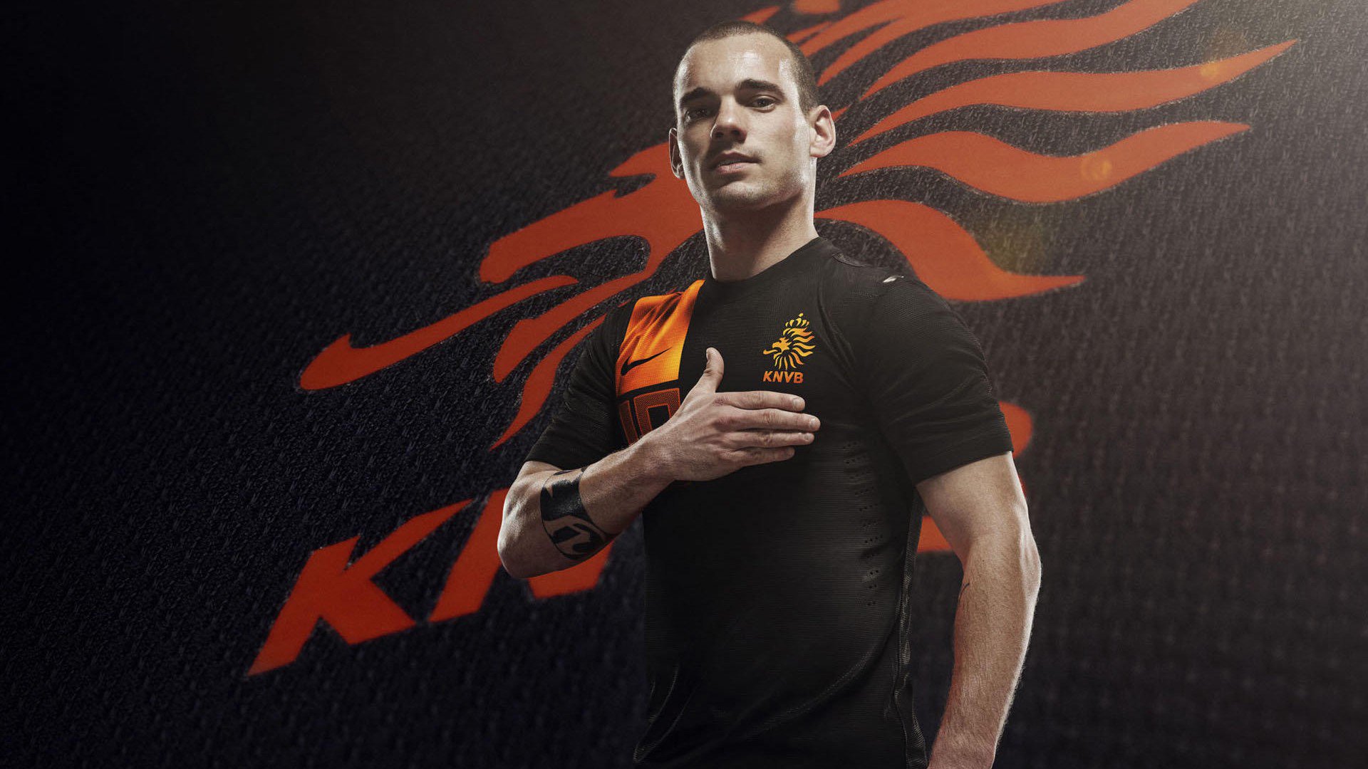 以“足球+文化”驱动产业融合，打造具有中国特色的体育文化品牌